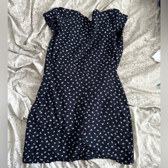 Brandy Melville Robbie Wrap Dress - Picture 2 of 3
